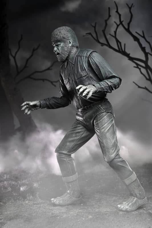 Universal Monsters Ultimate Wolf Man Black and White Ver 3