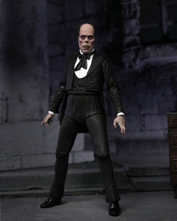 Ultimate Phantom Of The Opera Action Figure color 3